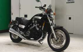 YAMAHA VMAX 2001