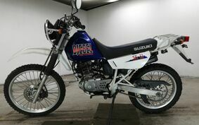 SUZUKI DJEBEL 200 (DR200SE) SH42A