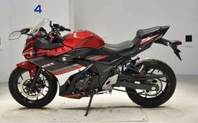 SUZUKI GSX250R DN11A