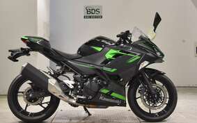 KAWASAKI NINJA 400 2022 EX400L