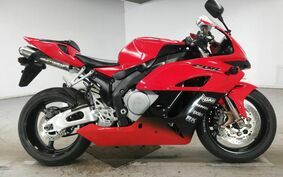 HONDA CBR1000RR 2004 SC57