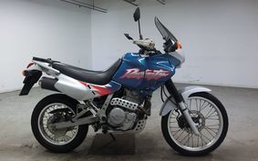 HONDA NX650 DOMINATOR 1999 RD08