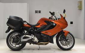 BMW F800GT 2013 0B03