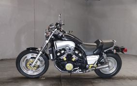 YAMAHA VMAX 3UF