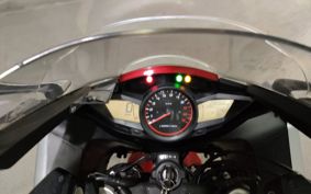 HONDA VFR1200F SC63