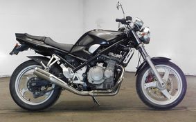 SUZUKI BANDIT 250 GJ74A