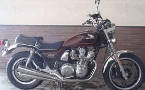 HONDA CB750 CUSTOM 1982