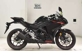 YAMAHA YZF-R25 RG10J