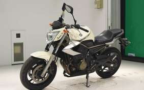 YAMAHA XJ6 N 2014