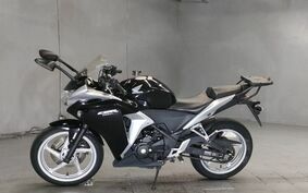 HONDA CBR250R MC41