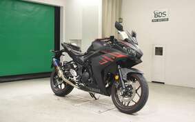 YAMAHA YZF-R25 A RG10J