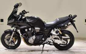 HONDA CB1300SB SUPER BOLDOR A 2009 SC54