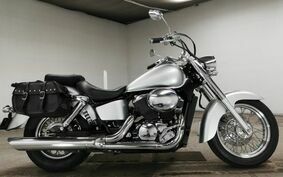 HONDA SHADOW 750 1999 RC44