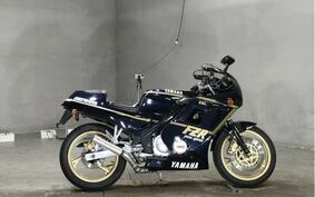 YAMAHA FZR250 2KR