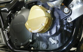 HONDA CB1300SB SUPER BOLDOR A 2013 SC54