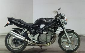 SUZUKI BANDIT 250 GJ74A