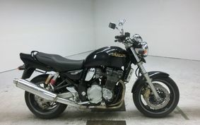 SUZUKI INAZUMA 1200 (GSX1200) 1999 GV76A