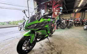 KAWASAKI NINJA 1000 2017 ZXT00W