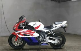 HONDA CBR1000RR 2004 SC57