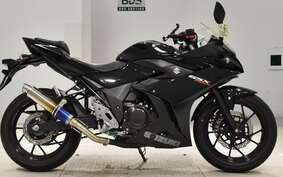 SUZUKI GSX250R DN11A