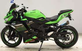 KAWASAKI ZX-25R ZX250E