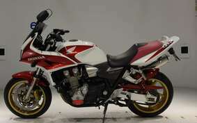 HONDA CB1300SB SUPER BOLDOR A 2006 SC54