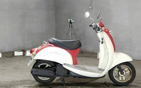 HONDA CREA SCOOPY I AF55