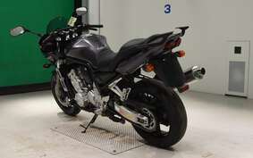 YAMAHA FZS1000 FAZER 2004 RN14