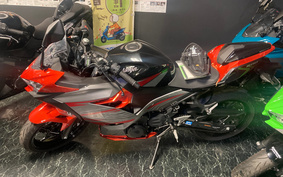 KAWASAKI NINJA 2018 EX400G