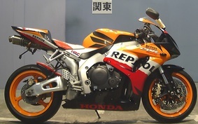 HONDA CBR1000RR 2007 SC57