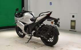 SUZUKI GIXXER 250 SF EDE22