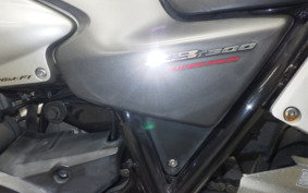 HONDA CB1300SF SUPER FOUR 2004 SC54