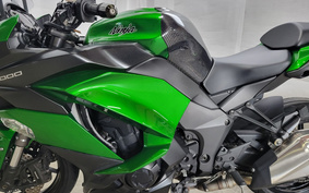 KAWASAKI NINJA 1000 2018 ZXT00W