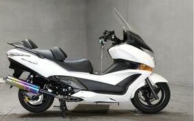 HONDA SILVER WING 400 GT 2010 NF03