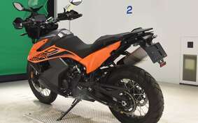 KTM 890 ADVENTURE	 2022 TS640