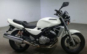 KAWASAKI BALIUS 250 Gen.2 2001 ZR250B