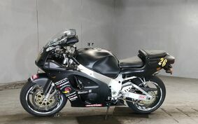 SUZUKI GSX-R750 1997 GR7DA