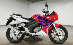 HONDA CBR125R JC34