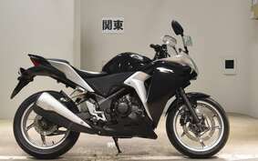 HONDA CBR250R MC42