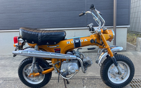 HONDA DAX 70 ST70