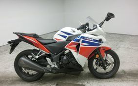 HONDA CBR250R Fi MC42