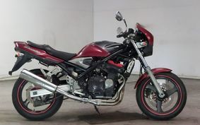 SUZUKI BANDIT 250 VZ GJ77A