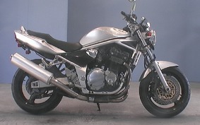 SUZUKI BANDIT 1200 2001 GV77A