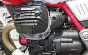 MOTO GUZZI V85 TT 2022