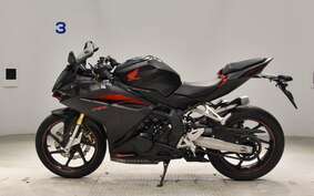 HONDA CBR250RR A MC51