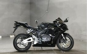 HONDA CBR1000RR 2006 SC57