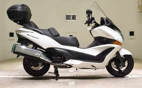 HONDA SILVER WING 400 GT Type 2014 NF03