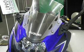SUZUKI GSX250R