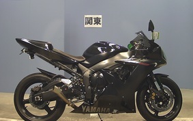 YAMAHA YZF-R1 2003 RN09