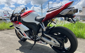 HONDA CBR1000RR 2004 SC57